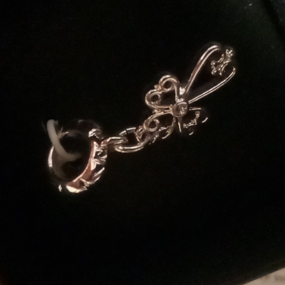 Avon cross charm snake chain bracelet charms cross with crystal centerpieces - Picture 2 of 5